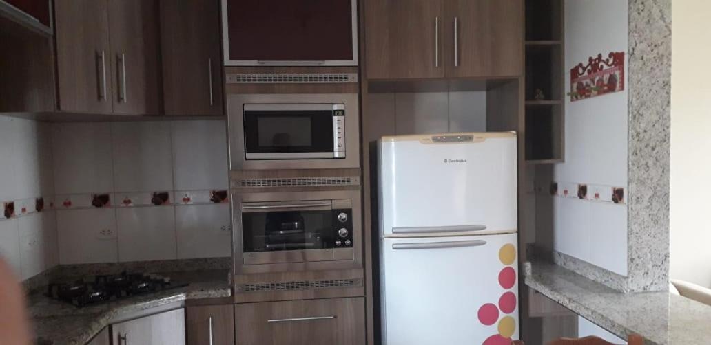 Residencial Franca Garopaba Apartment ภายนอก รูปภาพ